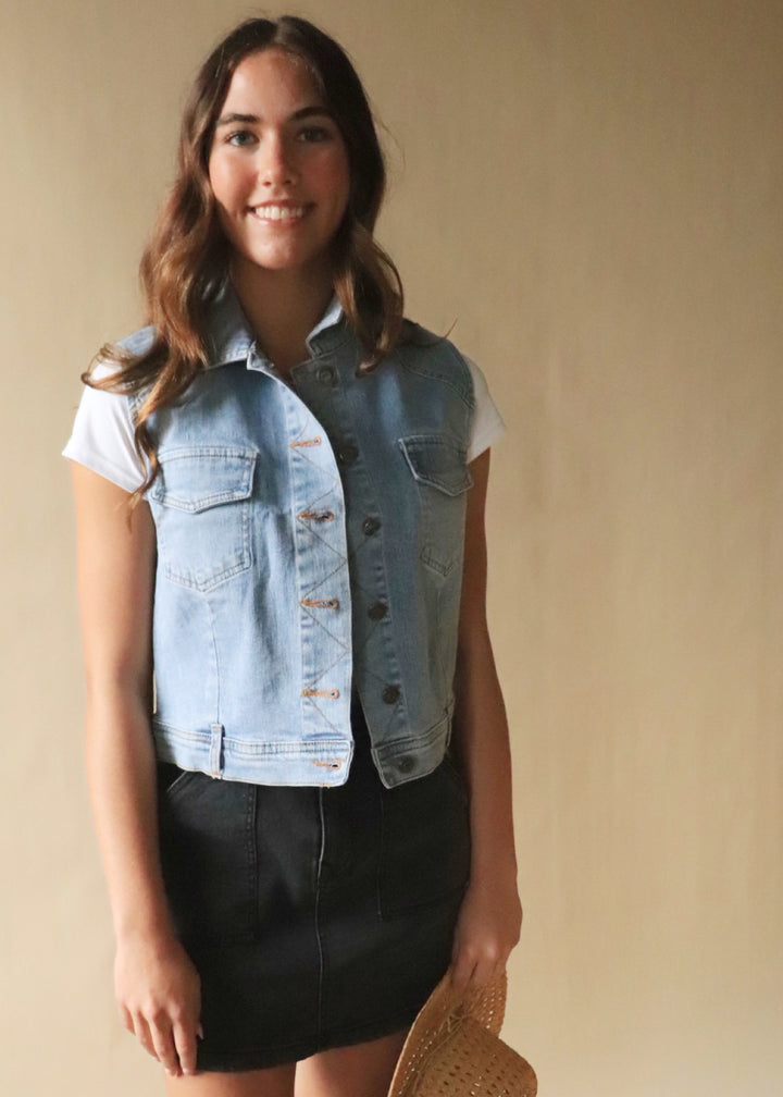 Mary Ann Medium Wash Vest