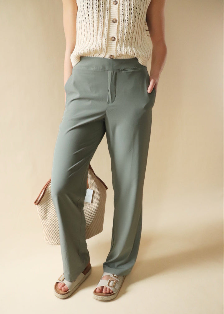RESTOCK Christina Woven Crinkle Trousers in Limestone