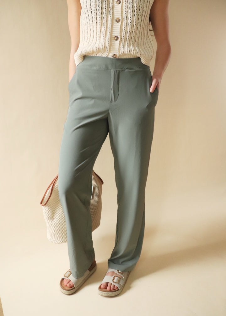 RESTOCK Christina Woven Crinkle Trousers in Limestone