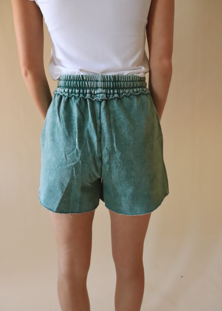 Acid Wash Fleece Drawstring Shorts in Dark Green