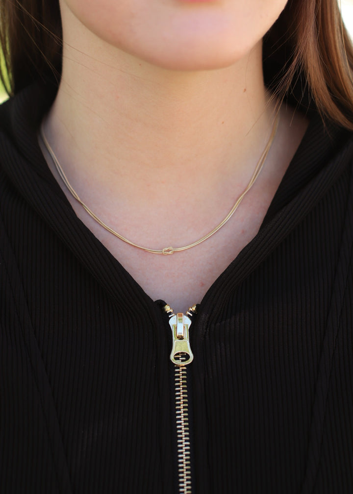 Dainty Metallic Knot Layered Chain Necklace