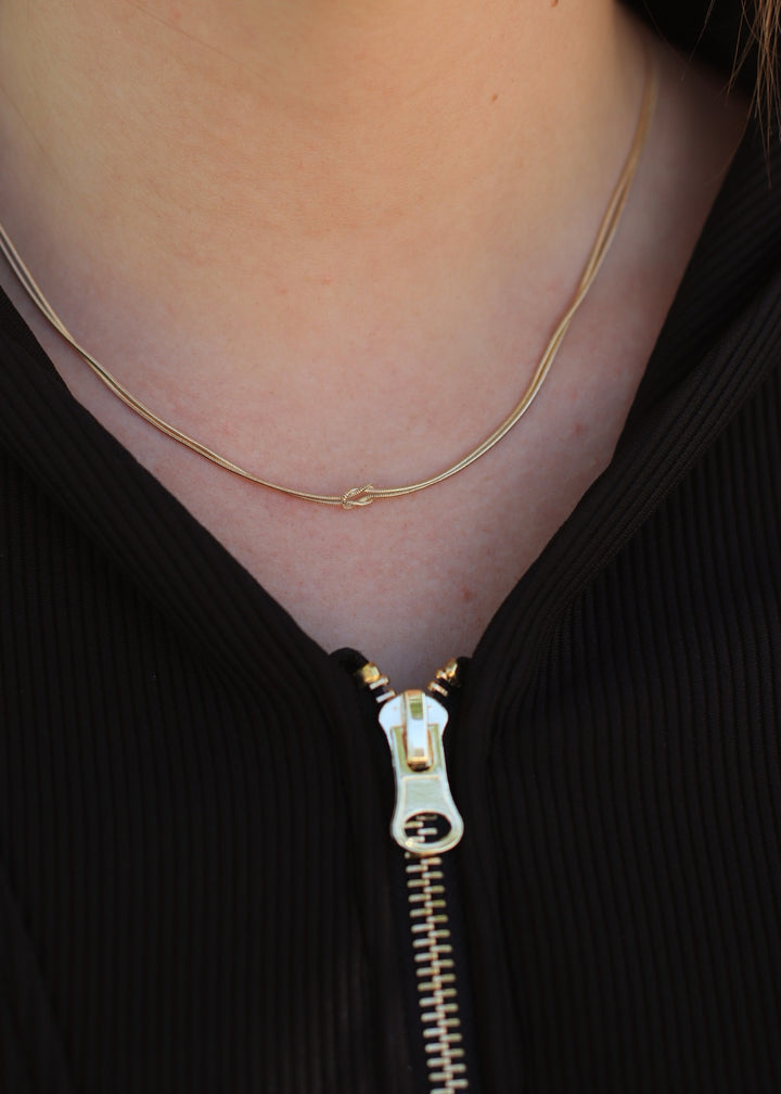 Dainty Metallic Knot Layered Chain Necklace