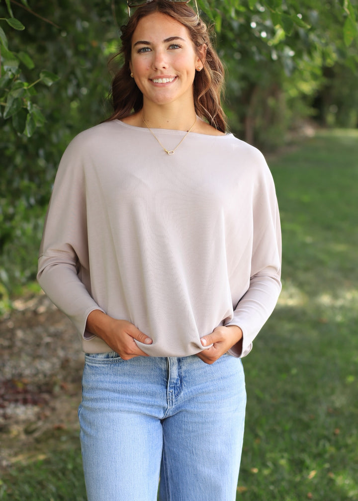 RESTOCK The Delaney Dolman Top in Mushroom