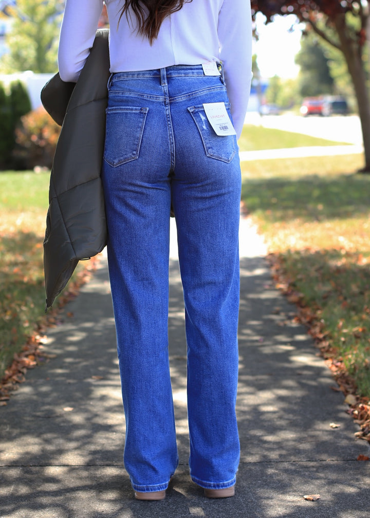 The Nicest Super High Rise Wide Jean