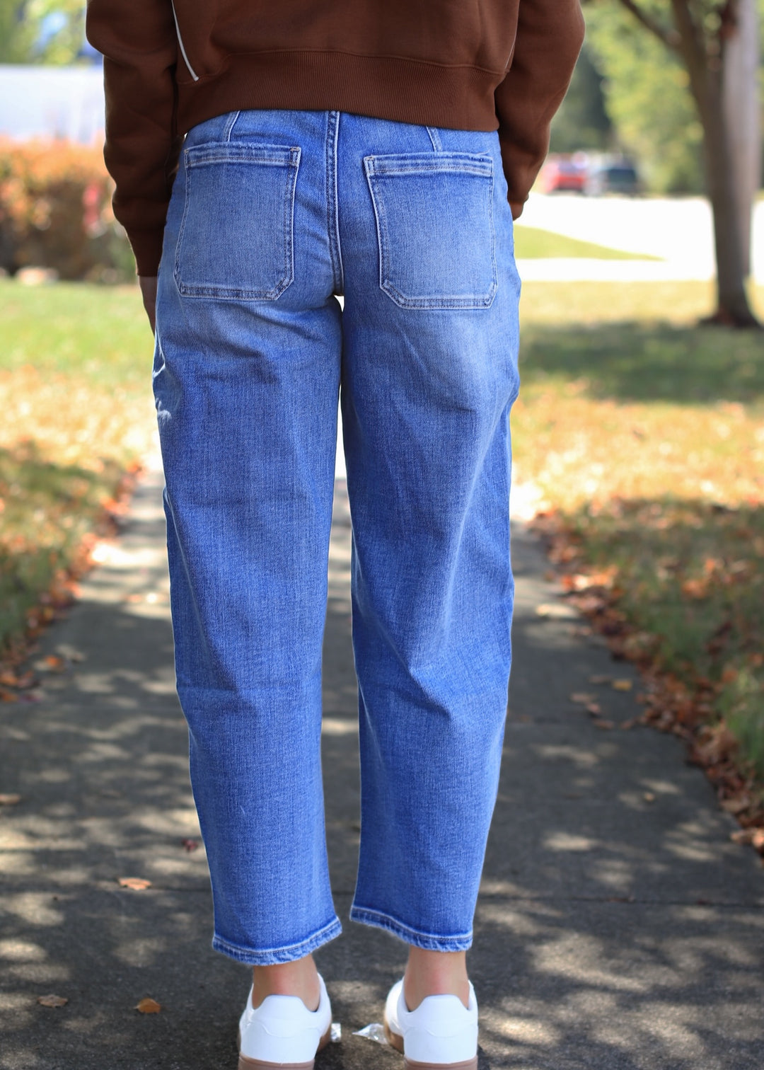 The Atelier Barrel Jean - UPSTANDING