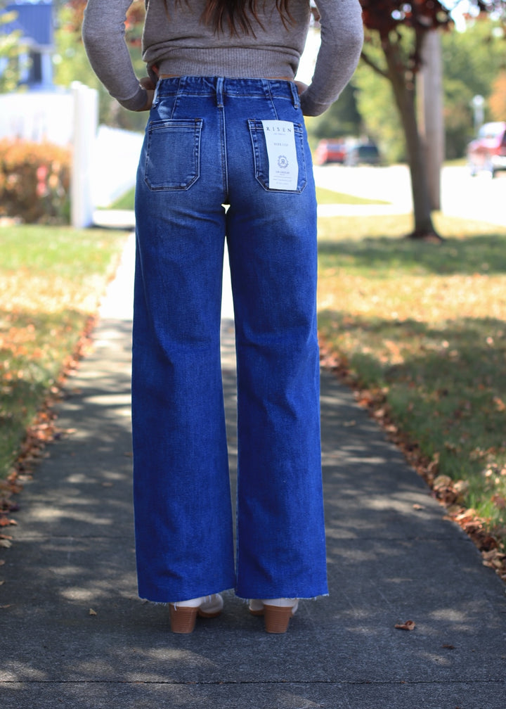 Mid Rise Fit Wide Leg With Front Patch Pocket