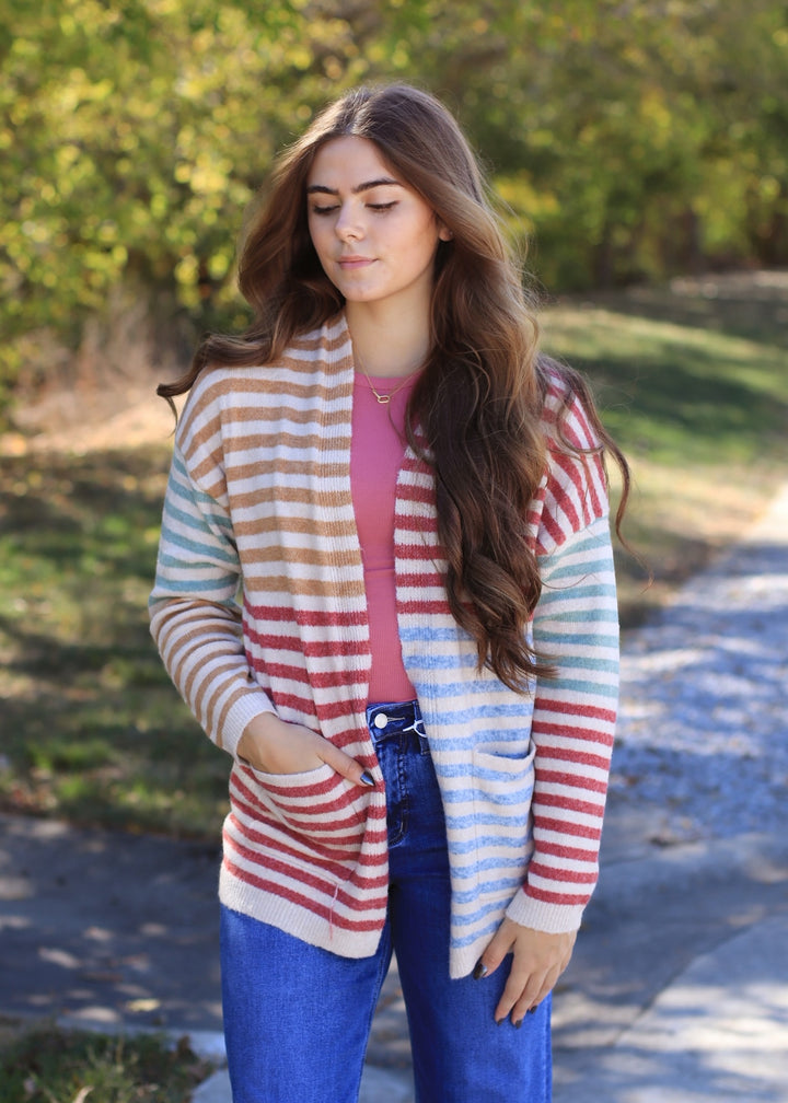 Colorwave Open Front Cardigan in CAMEL/BERRY