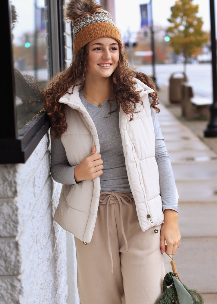 DOORBUSTER High Neck Puffer Vest in Sand Beige
