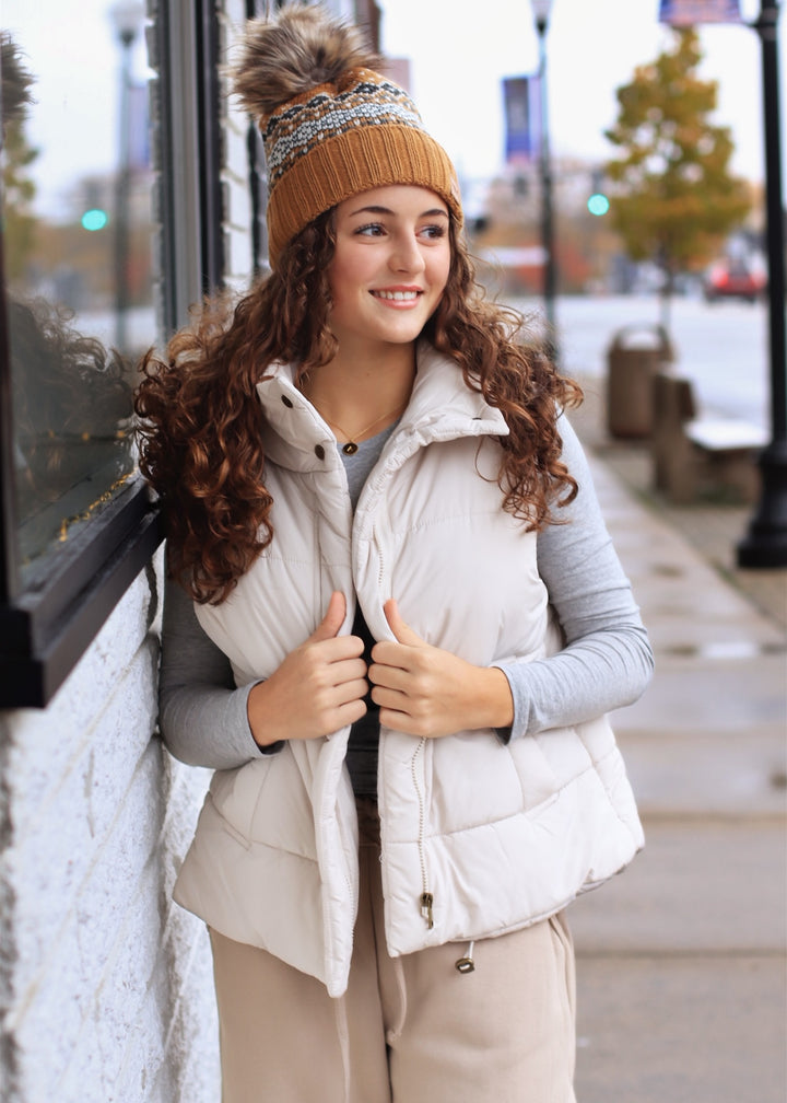 DOORBUSTER High Neck Puffer Vest in Sand Beige