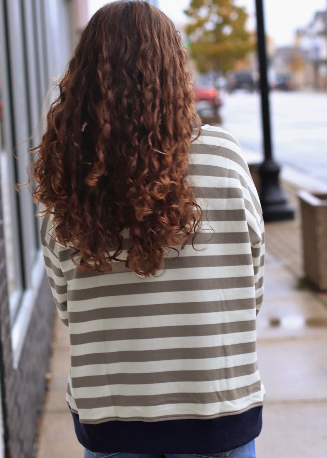 Olive & Ink Crew Neck Sweatshirt