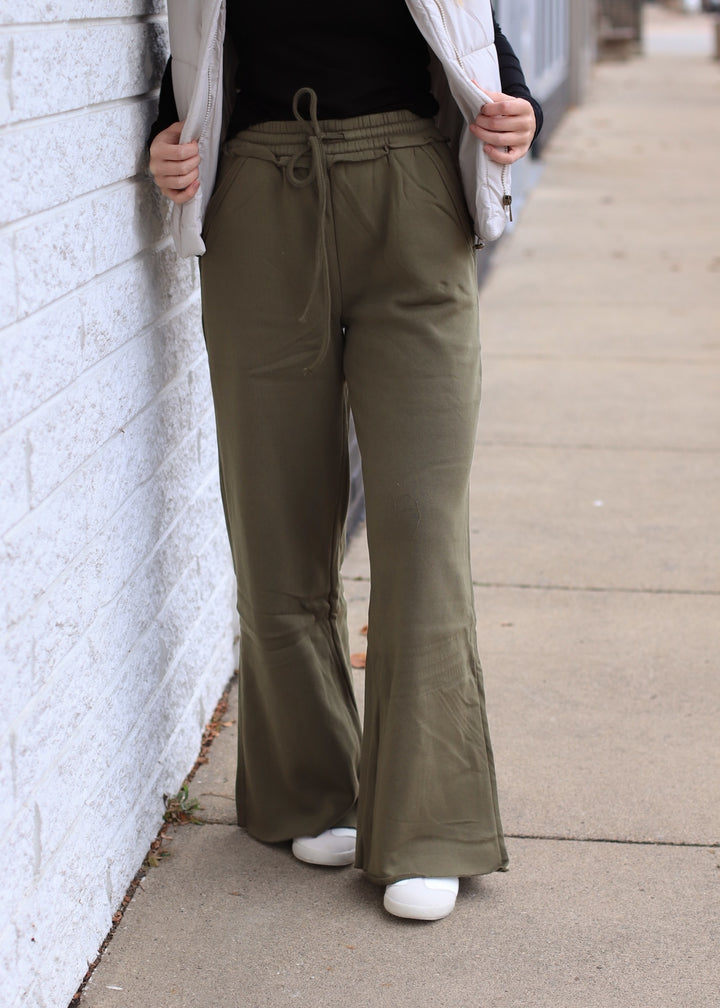 DOORBUSTER The Nest Lounge Pant - Dark Olive