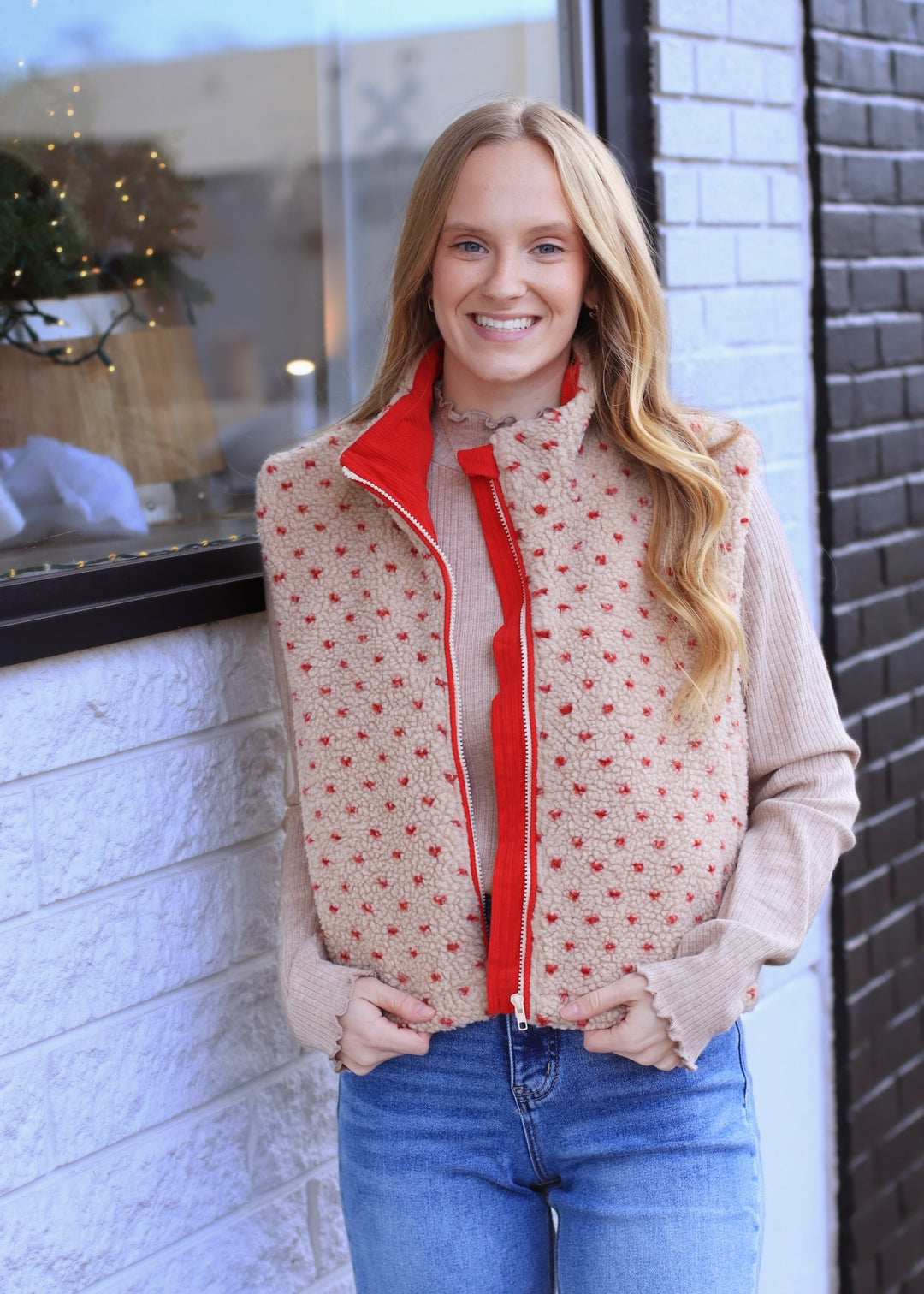 Floral Fleece Sleeveless Vest in Cream/Red