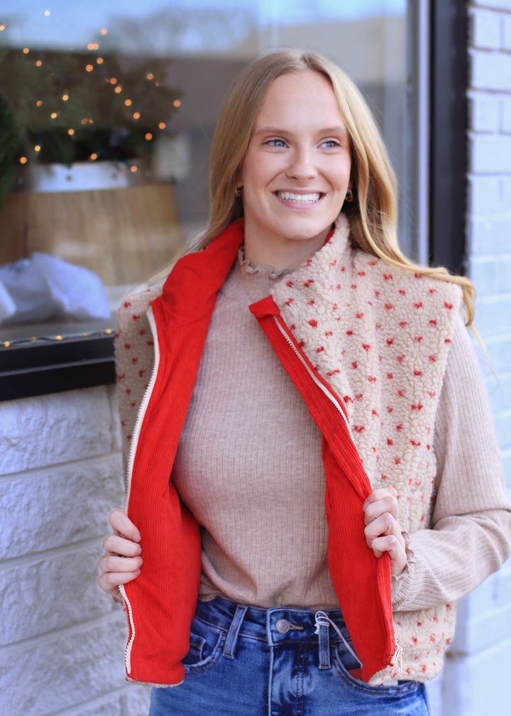 Floral Fleece Sleeveless Vest in Cream/Red