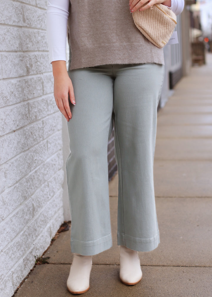The Modern Utility Cropped Pant in Sage