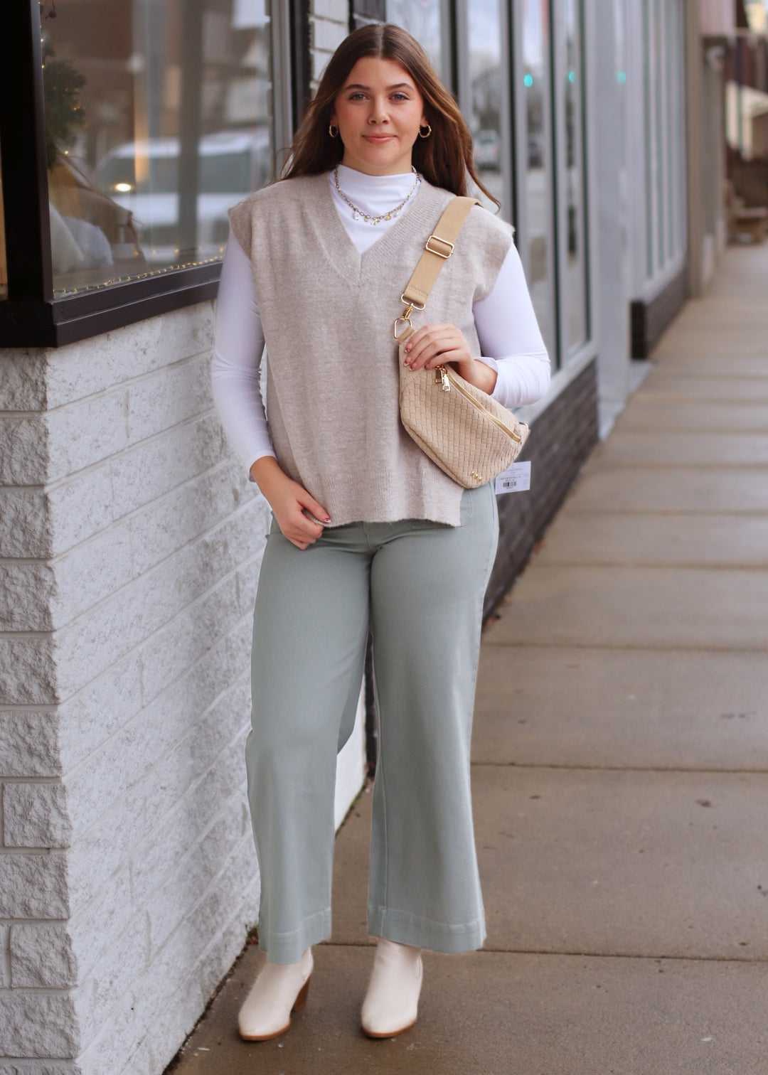 The Modern Utility Cropped Pant in Sage