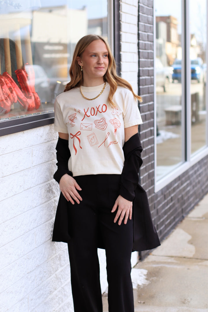 XOXO Valentines Day Graphic T-Shirt