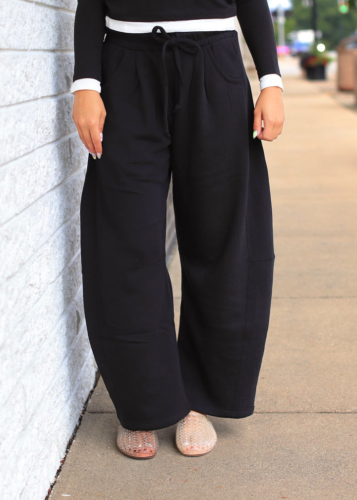 RESTOCK The Downtown Barrel Sweatpants in Black