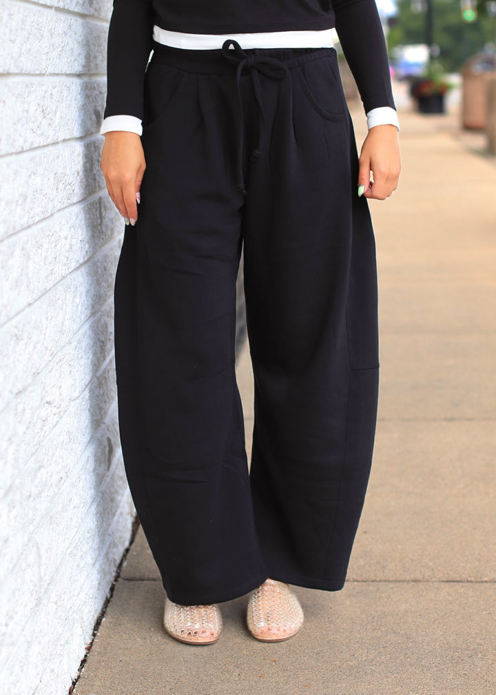 RESTOCK The Downtown Barrel Sweatpants in Black