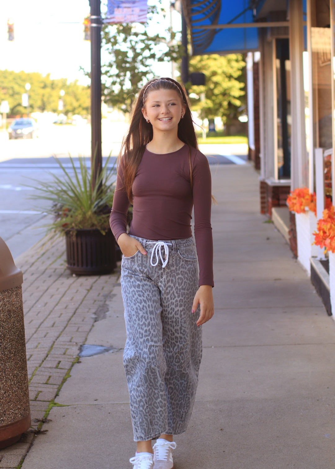 Long Sleeve Crew Neck Top in Fench Roast