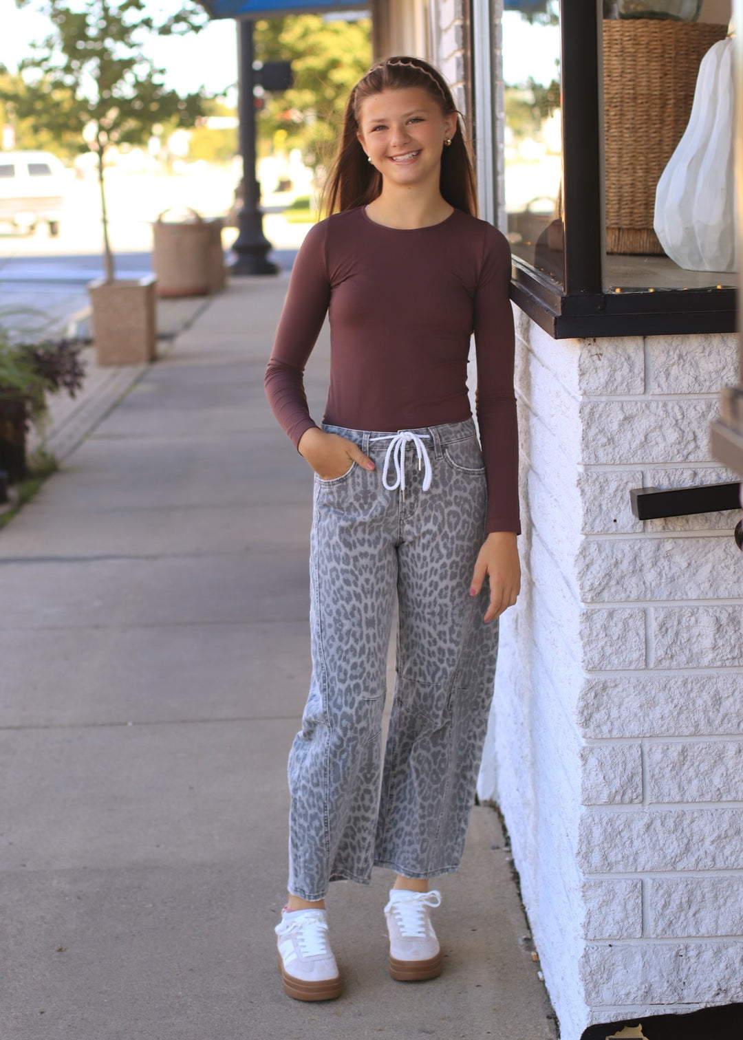 Long Sleeve Crew Neck Top in Fench Roast