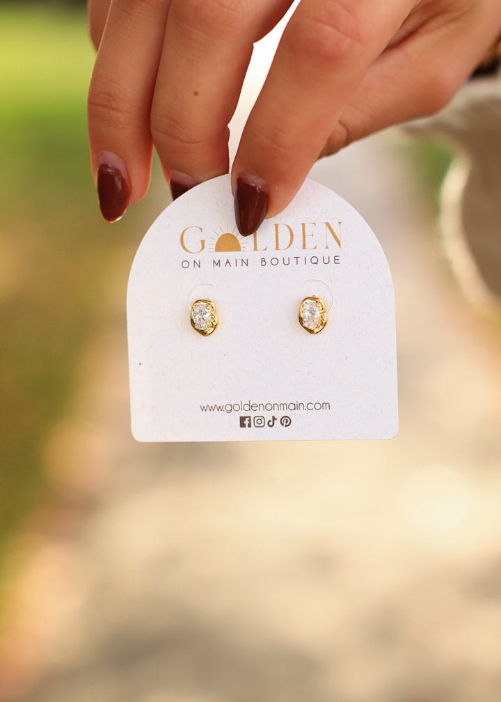 18K Gold Dipped Oval Cz Molten Frame Stud Earrings