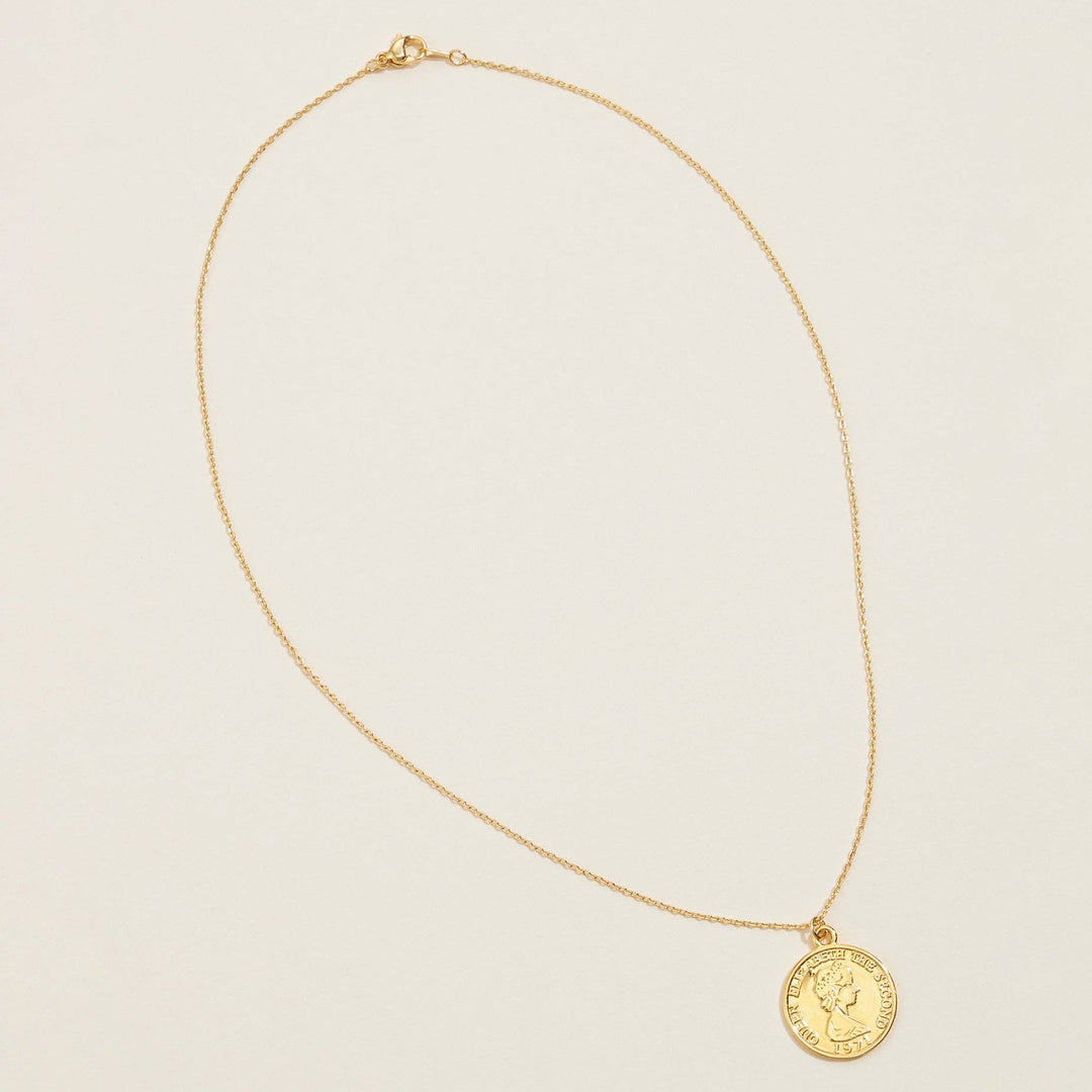 Gold Chain Necklace | Coin Pendant