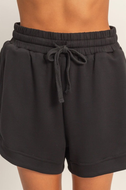 Elasticized Waist Loose Shorts in Black