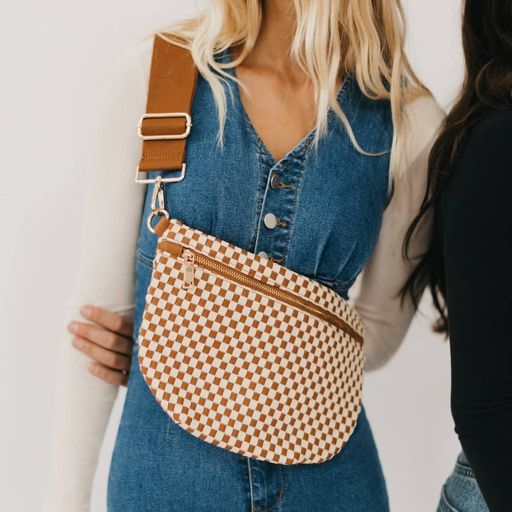 RESTOCK Westlyn Woven Bum Bag in Brown