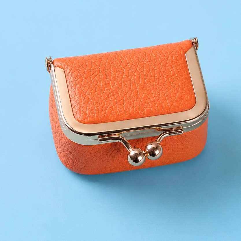Mini Pebbled LEather Kiss Lock Travel Jewelry Box