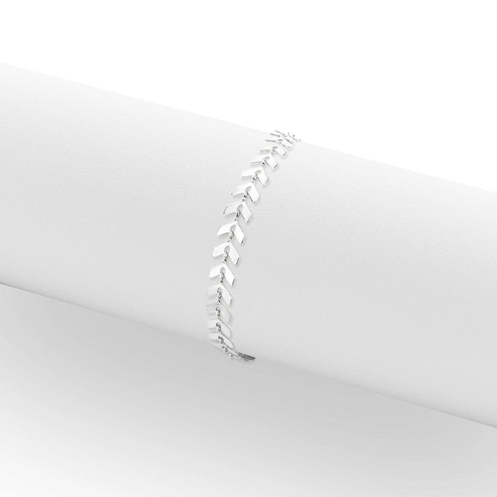 The Nova Chevron Chain