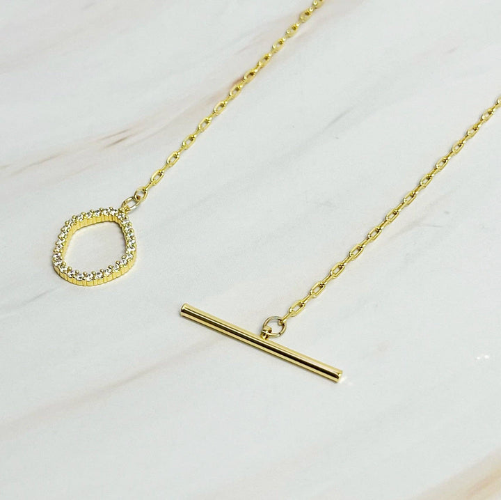 RESTOCK Amelia Dainty Toggle Necklace