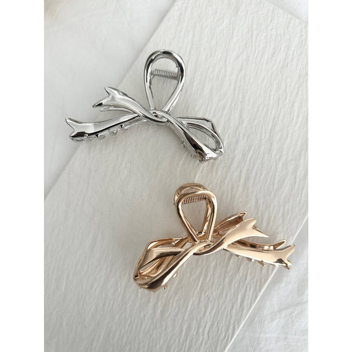 Ribbon-Style Half-Up Hair Claw