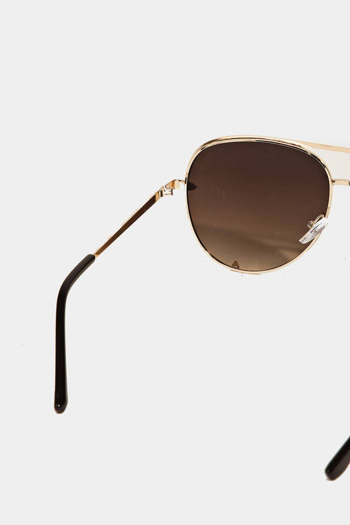 Classic Metallic Aviator Frame Sunglasses