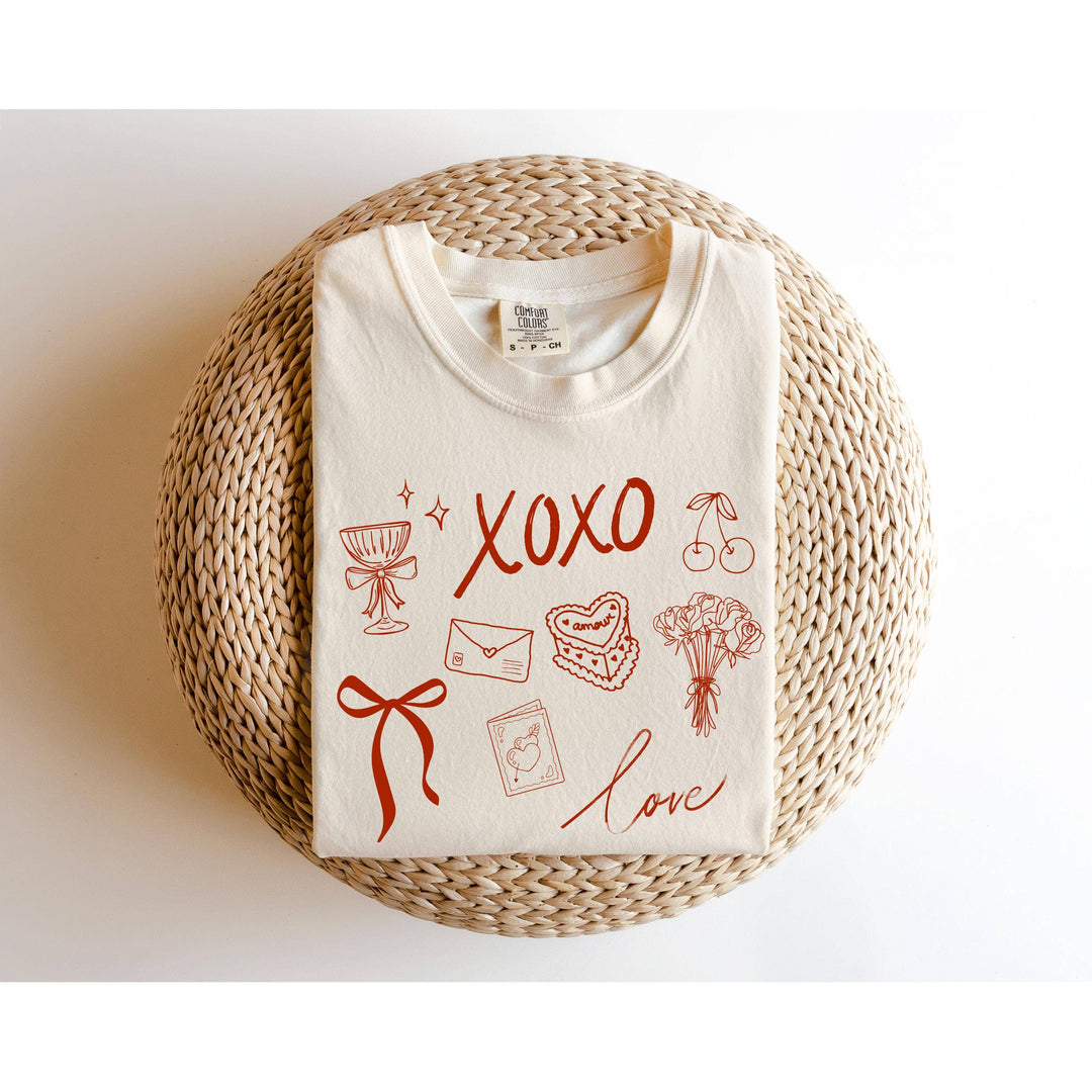 XOXO Valentines Day Graphic T-Shirt