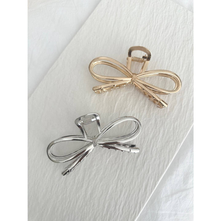 Ribbon-Style Half-Up Hair Claw